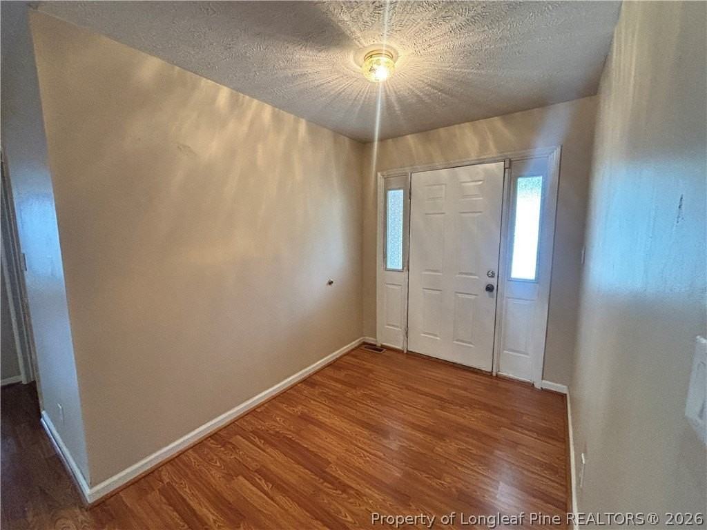 3024 Coachway Dr - Photo 5 of 21