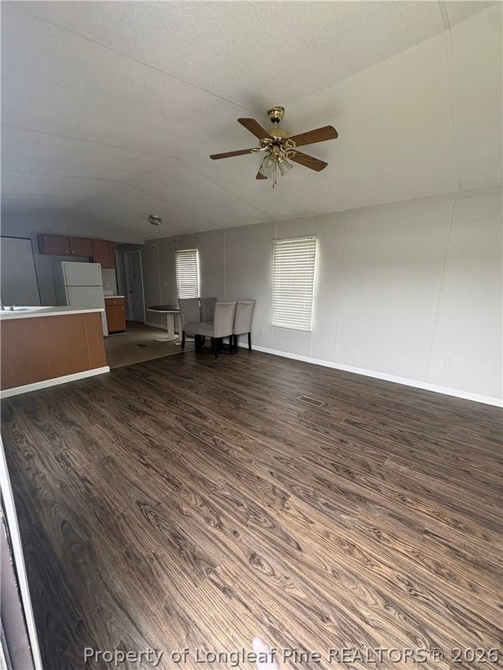 48 Prentis Rd - Photo 2 of 8