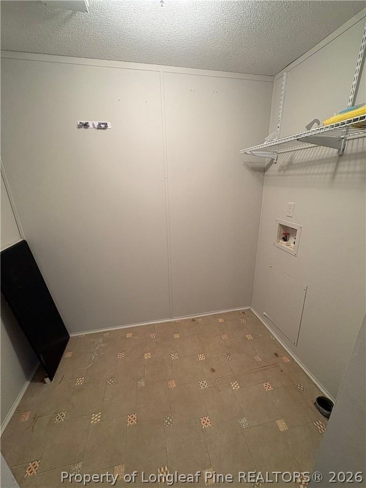 48 Prentis Rd - Photo 5 of 8
