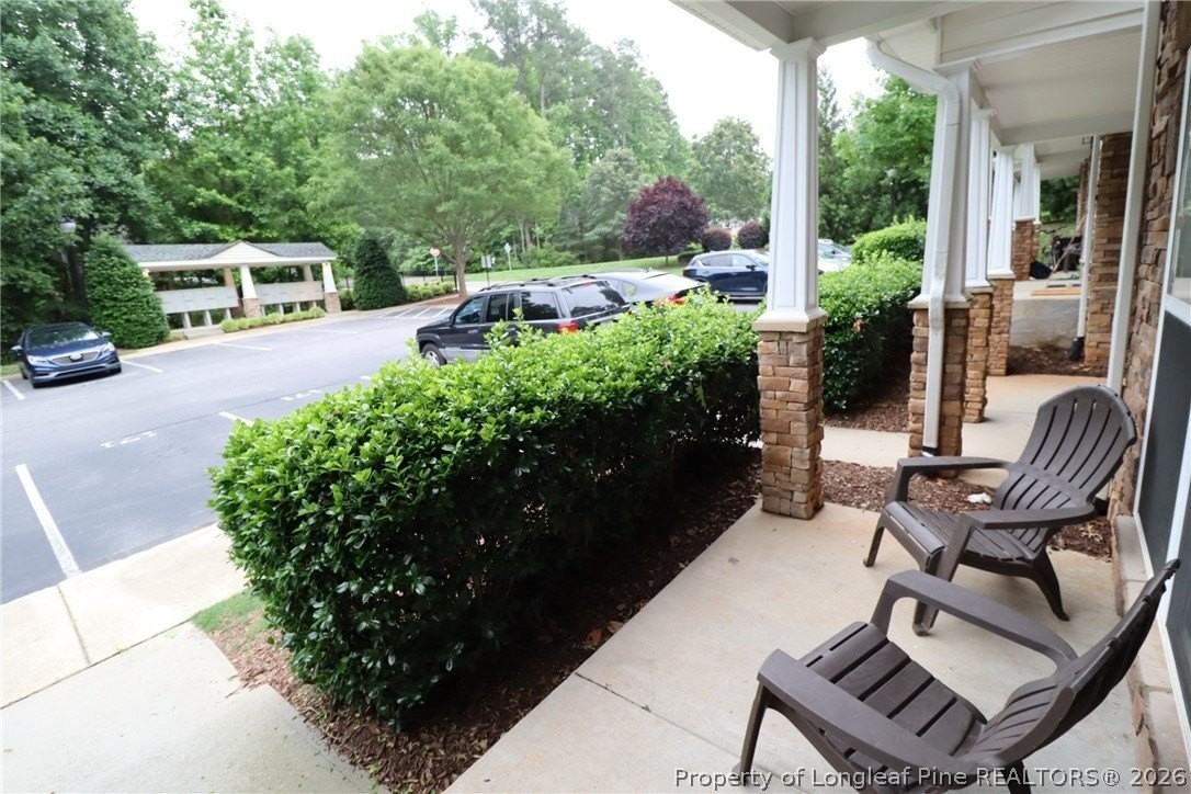 8011 Sunset Branch Ct - Photo 2 of 33