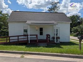 featured image of 400 Mcleod Rd