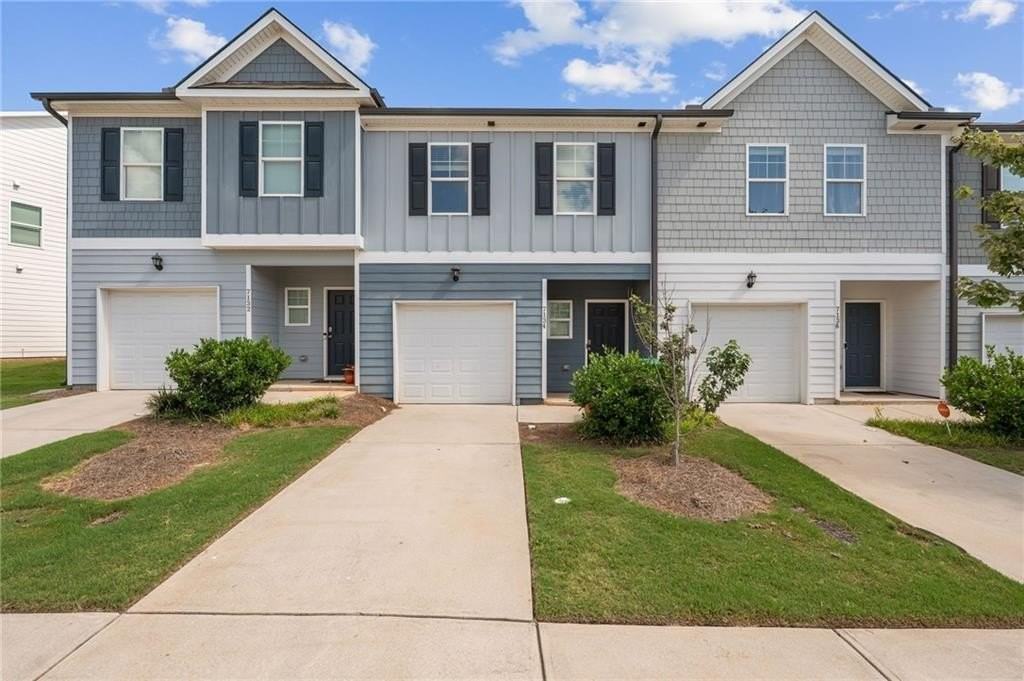 7134 Gladstone Cir - Photo 2 of 25