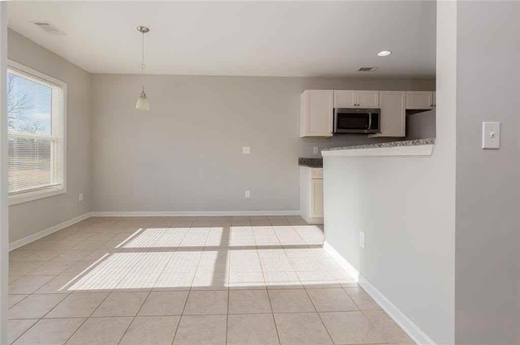 82 Gray Field Ct - Photo 7 of 30