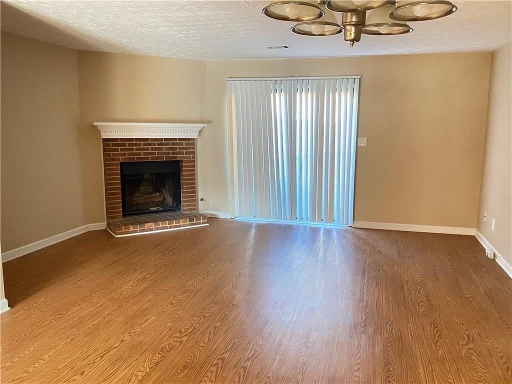 2840 Webb Bridge Rd - Photo 6 of 21
