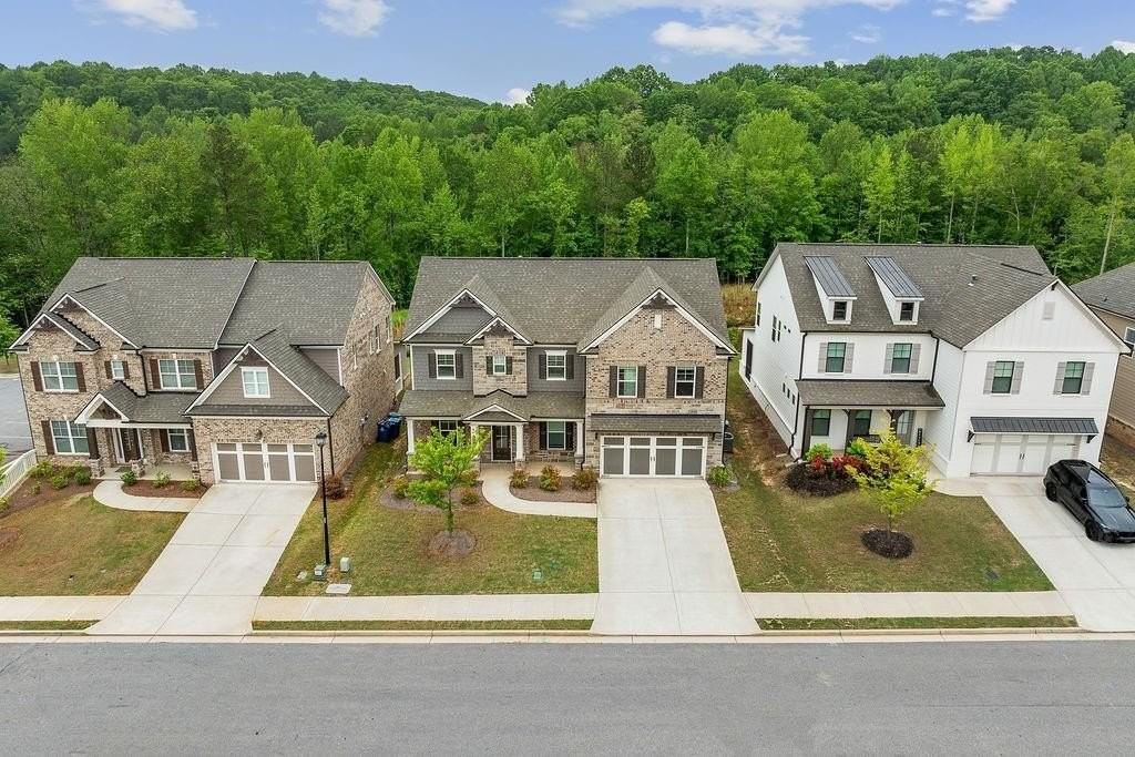 4229 Brookmont Way - Photo 4 of 45