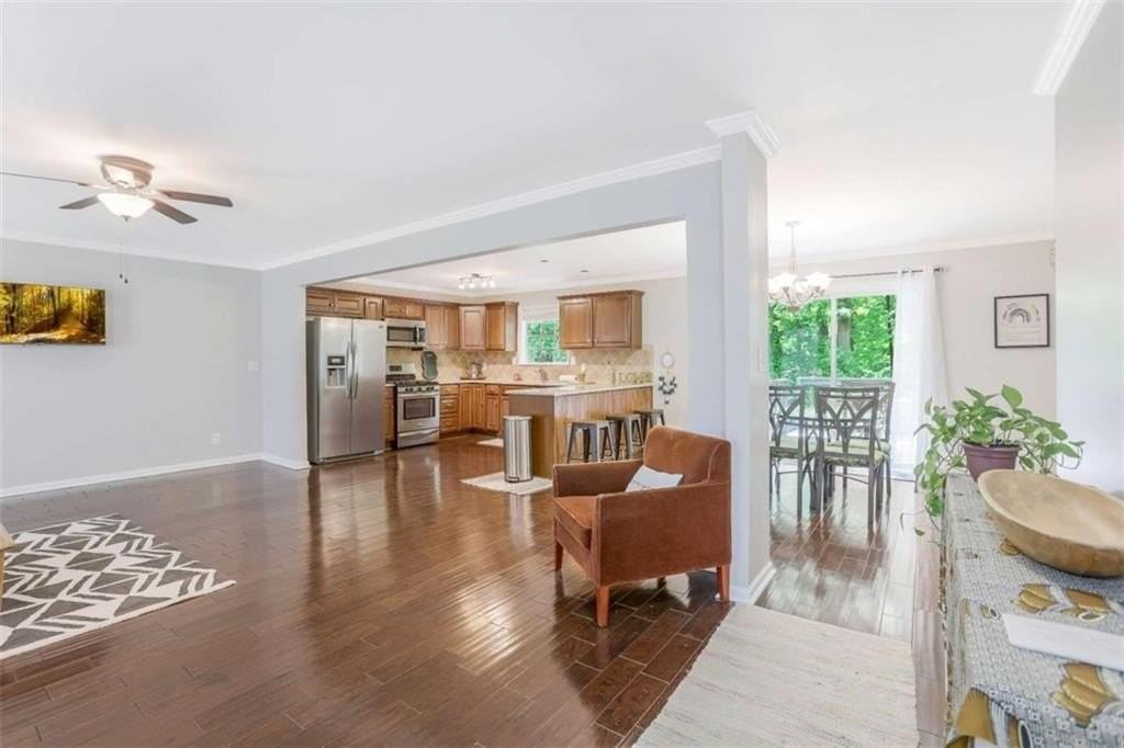3211 Flamingo Dr - Photo 4 of 19