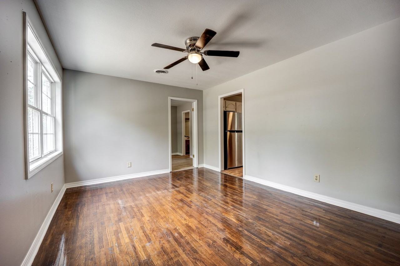622 N 30th St - Photo 6 of 19