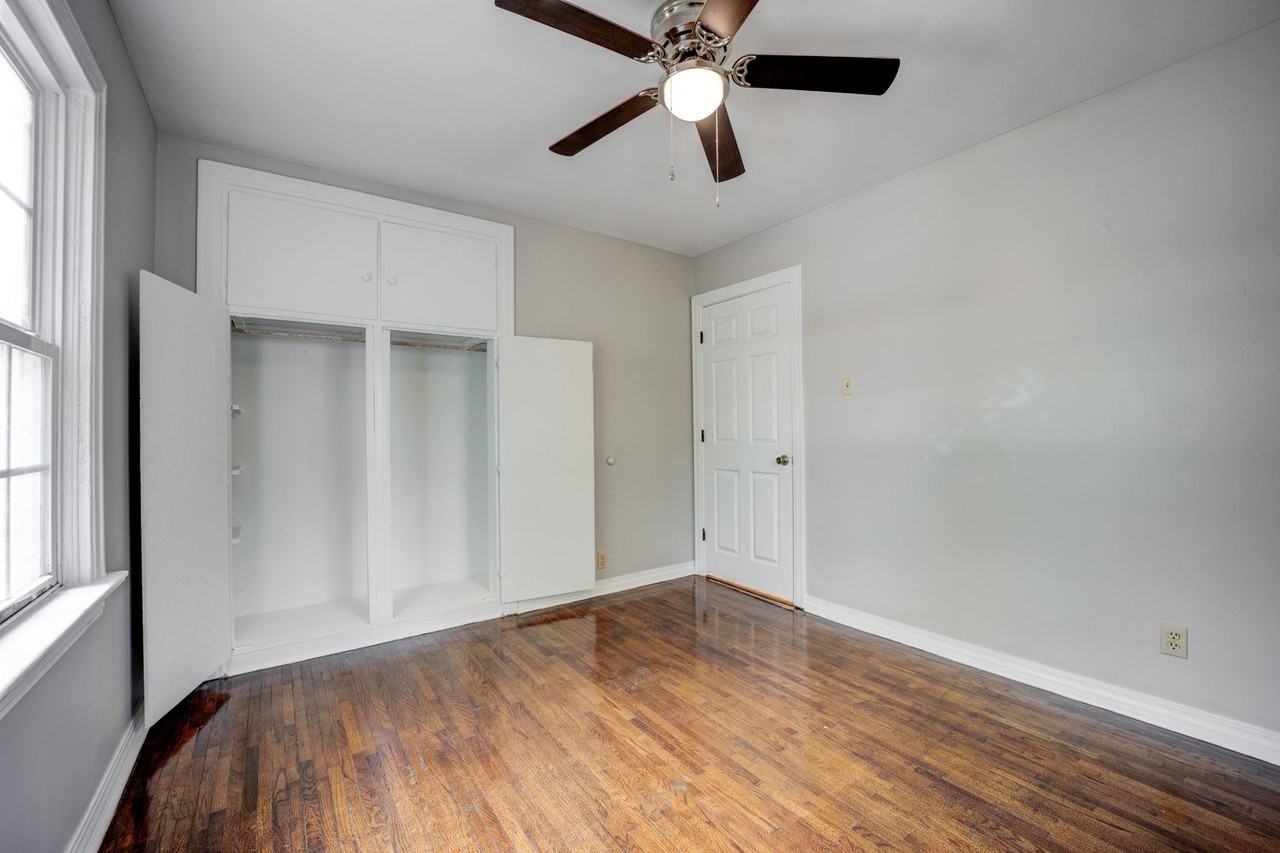 622 N 30th St - Photo 7 of 19