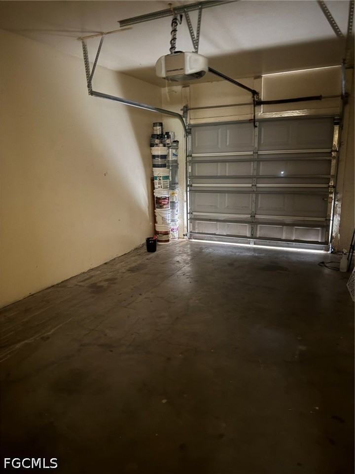 635 Alabama Rd S - Photo 4 of 17