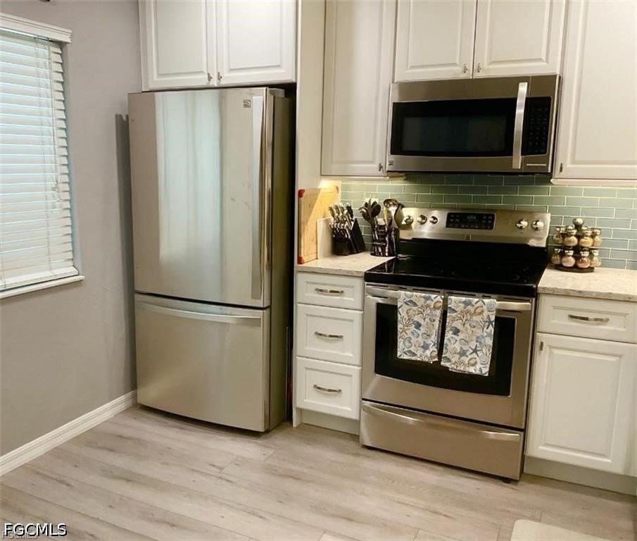 3708 Se 12th Ave #201 - Photo 5 of 19