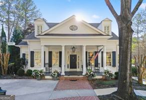 featured image of 102 N Cove Dr