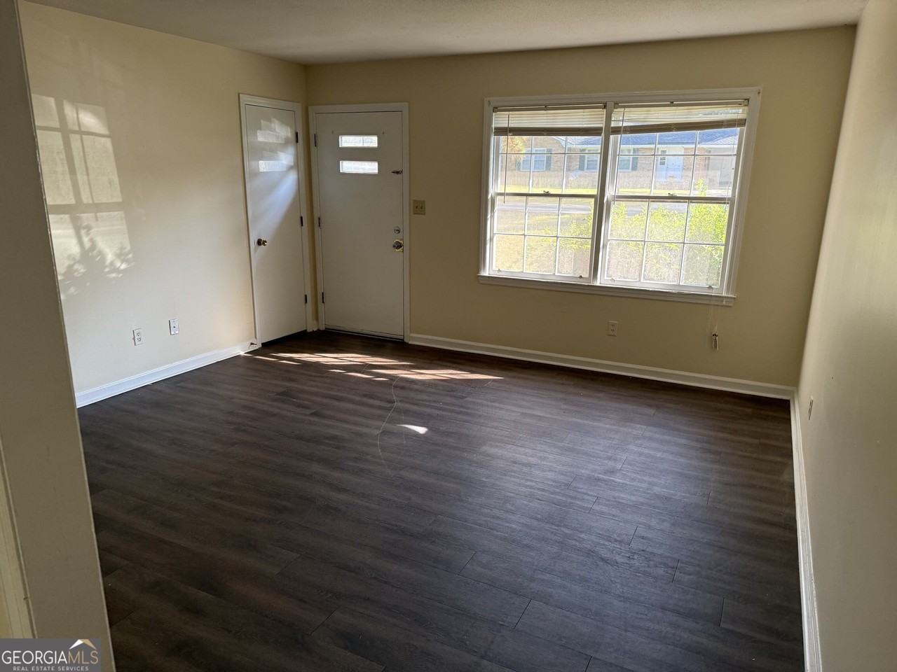 106 Gentilly Dr - Photo 2 of 11