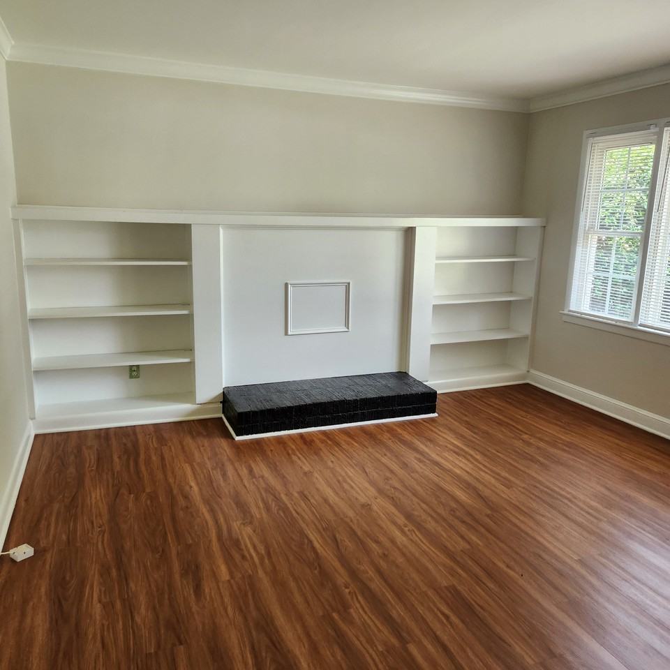 6 N Gaywood Dr #1 - Photo 3 of 12