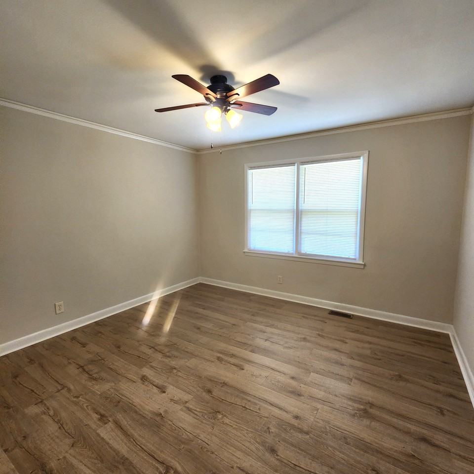 6 N Gaywood Dr #1 - Photo 7 of 12