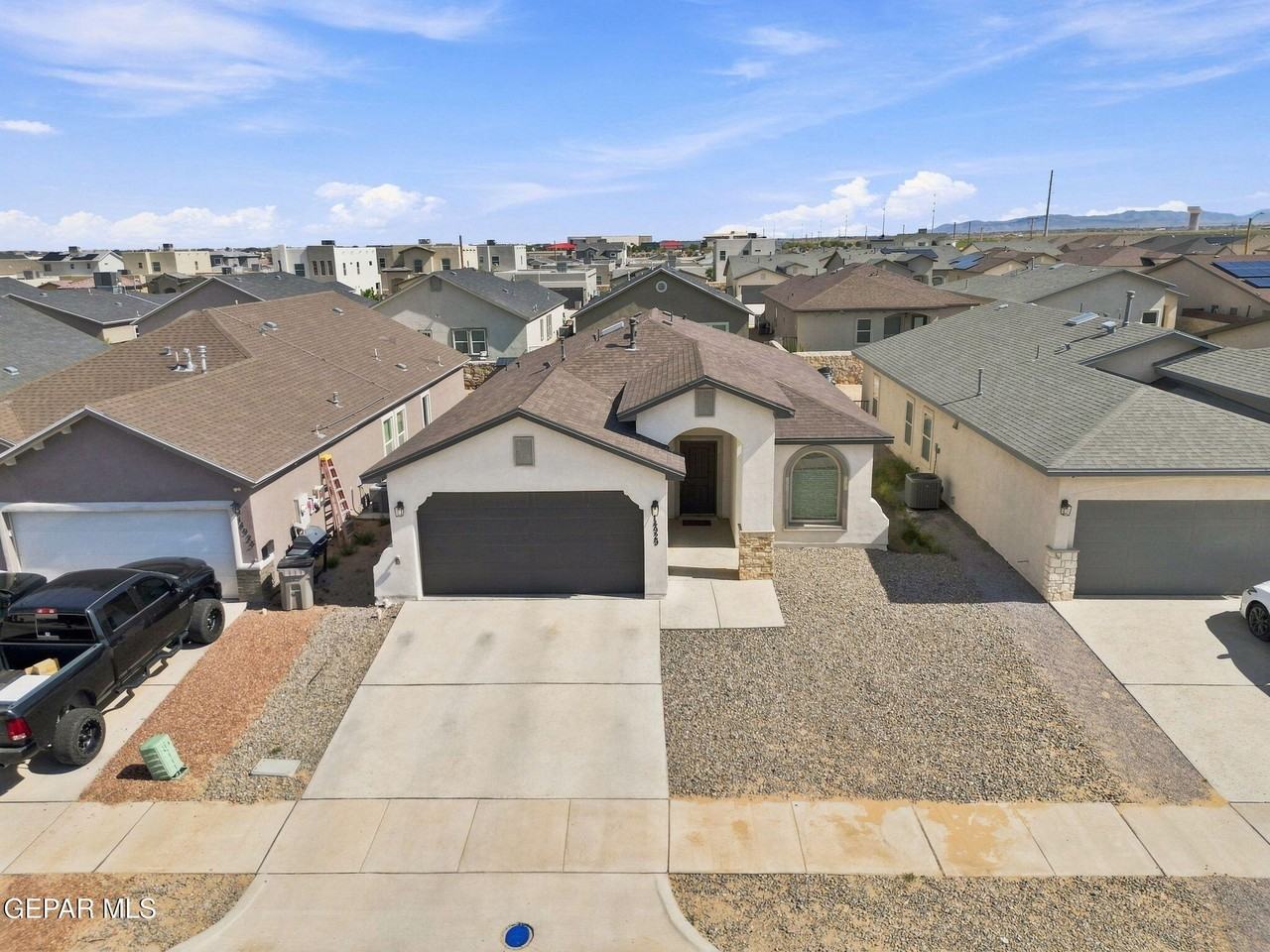 14929 Tierra Fortaleza Ave - Photo 2 of 19