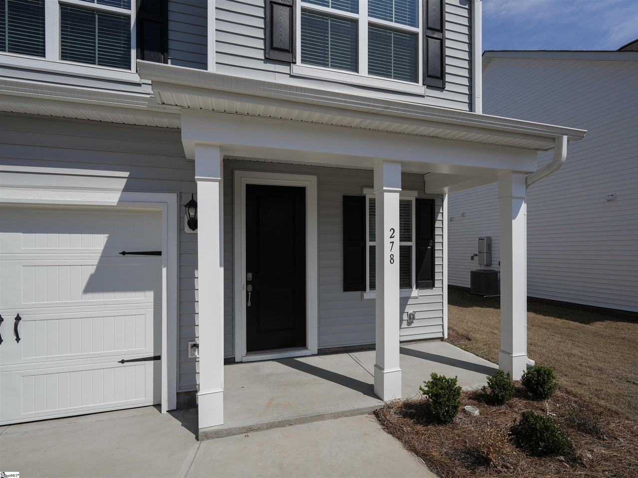 271 Bryland Way - Photo 2 of 15