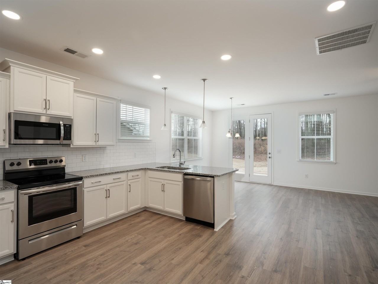 30 Thorne St - Photo 6 of 13