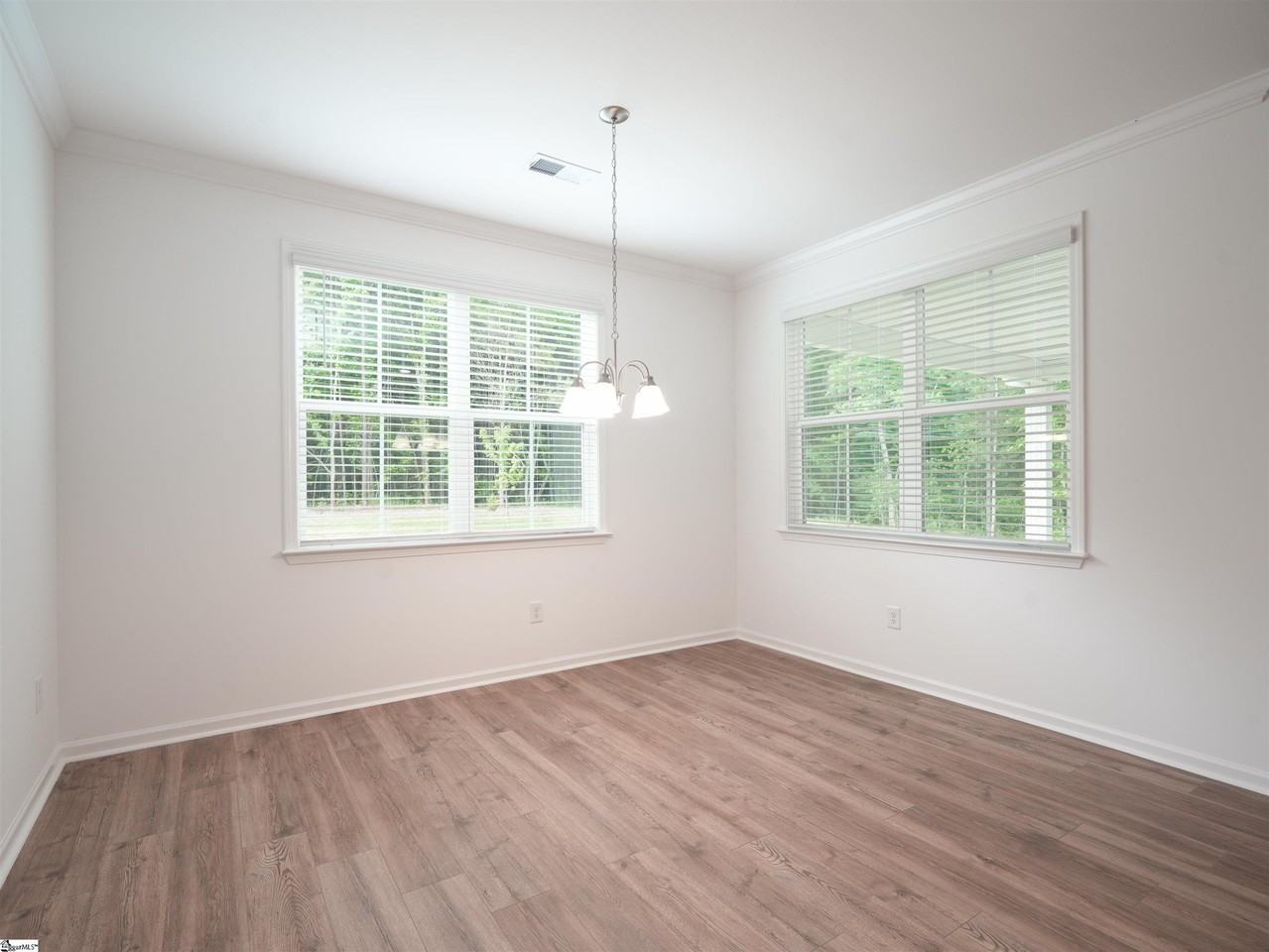 295 Bryland Way - Photo 5 of 14