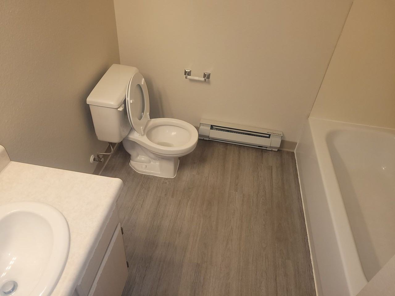 Pine Bluff Apartments - Photo 6 of 14