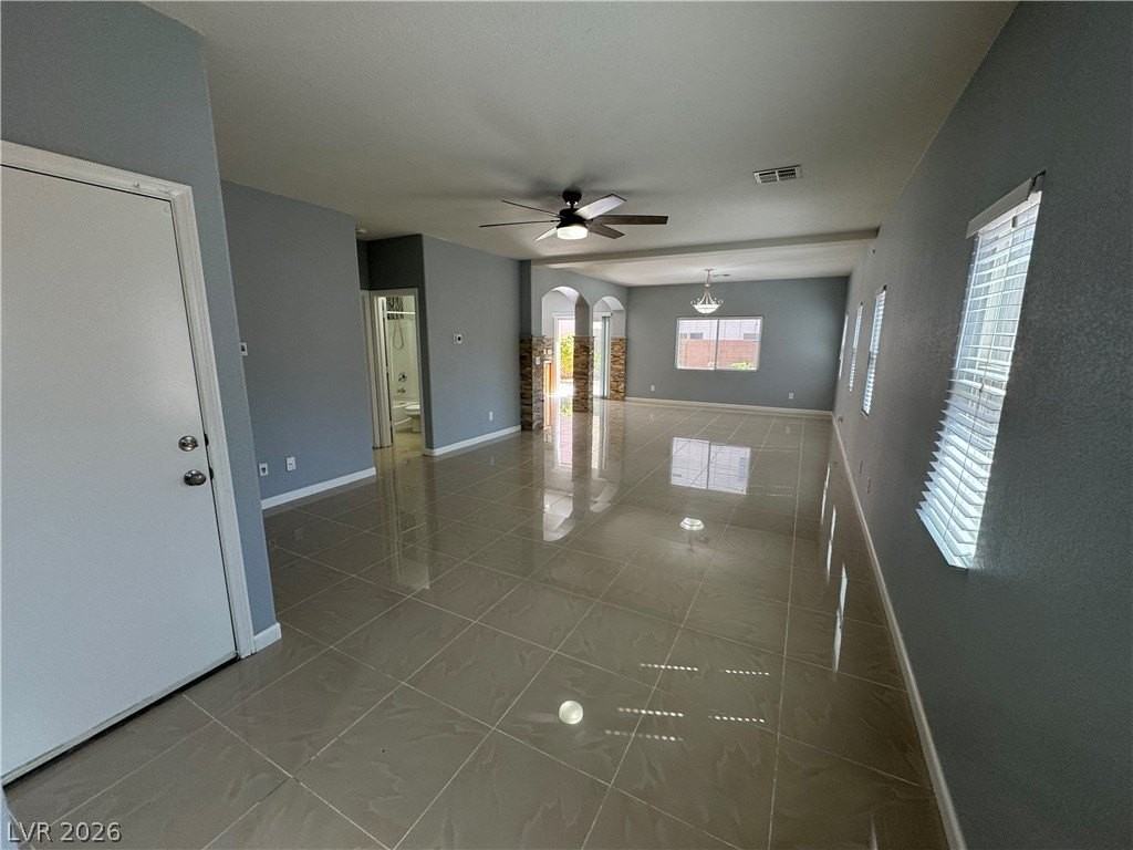 4949 Blue Bay Ct - Photo 4 of 35