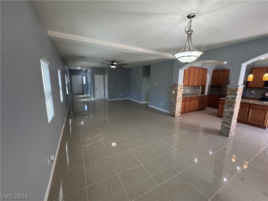 4949 Blue Bay Ct - Photo 5 of 35