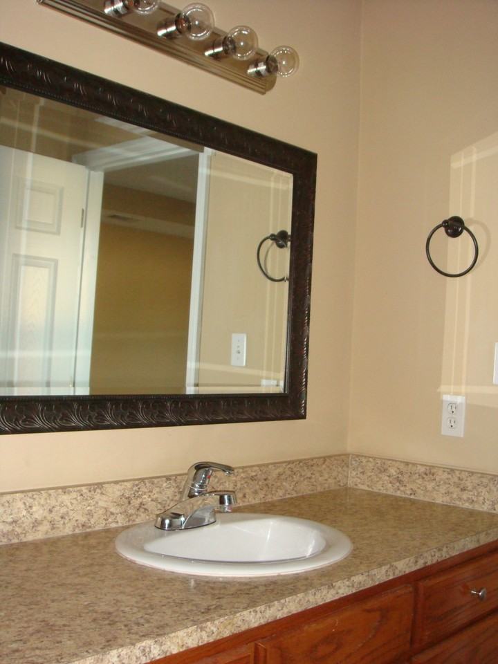 496 Bryson Cir - Photo 7 of 10