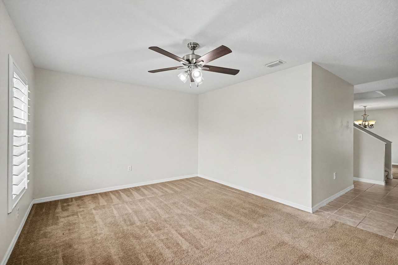 5353 Outlook Dr - Photo 2 of 18