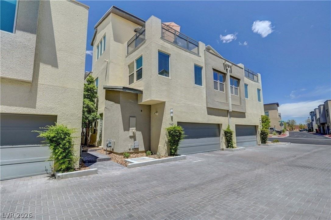 11401 Gravitation Dr - Photo 3 of 50