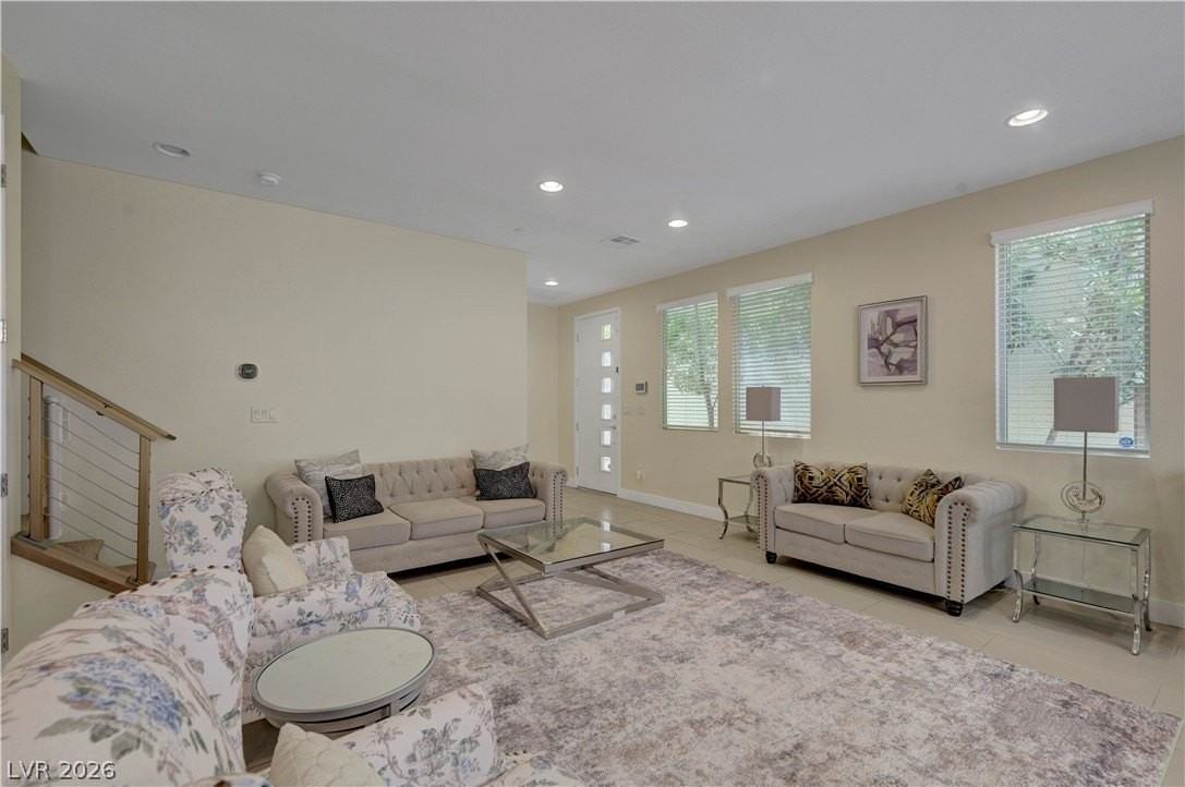 11401 Gravitation Dr - Photo 4 of 50