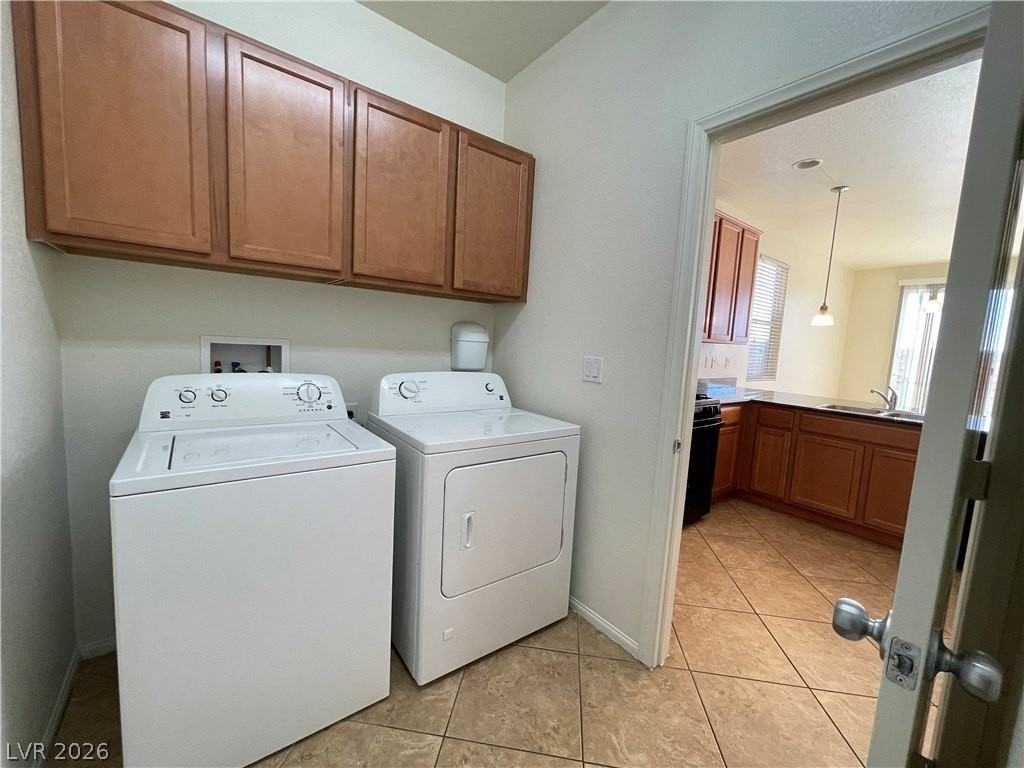 10662 Summerbell St - Photo 7 of 18