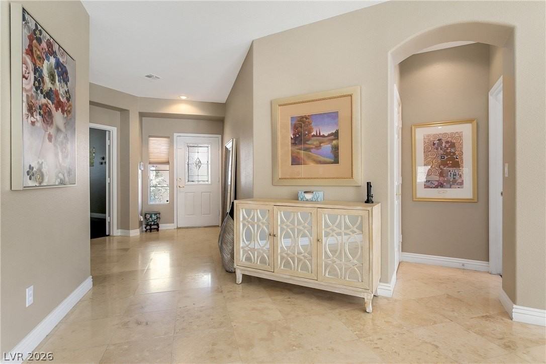10617 Redwood Grove Ave - Photo 5 of 26