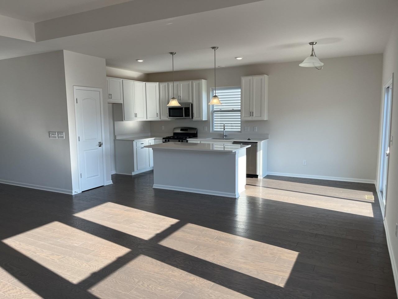 3494 Park Creek Ln - Photo 2 of 11