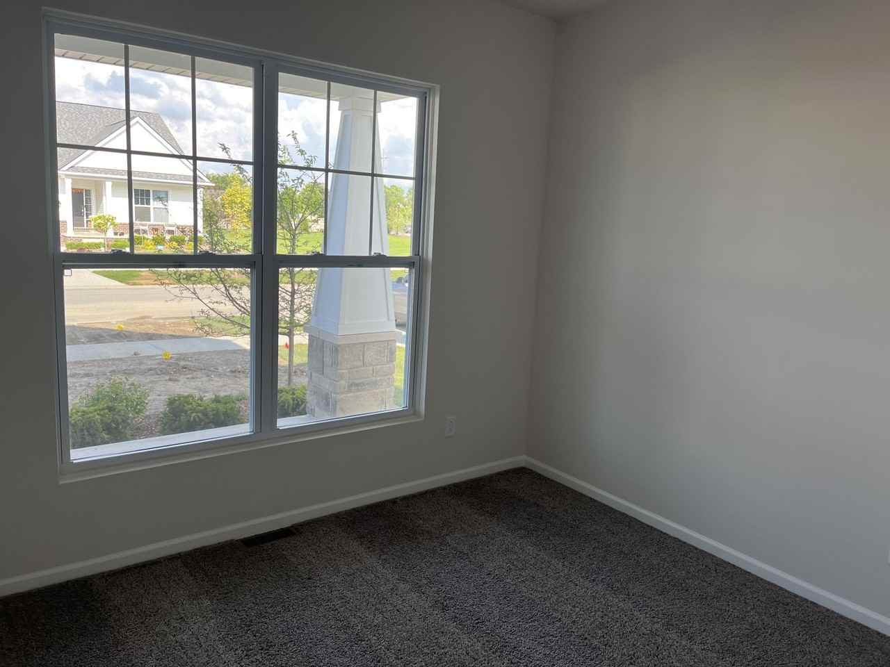 3494 Park Creek Ln - Photo 5 of 11