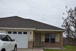 featured image of 1600 Nicholas Cir