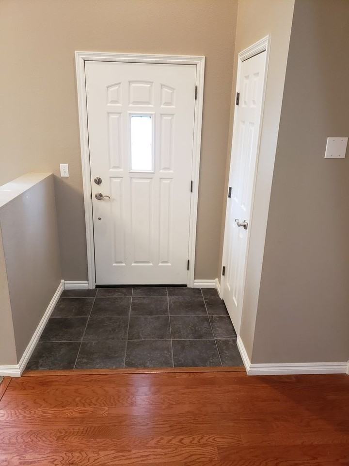 32 Fuller Cir - Photo 2 of 24