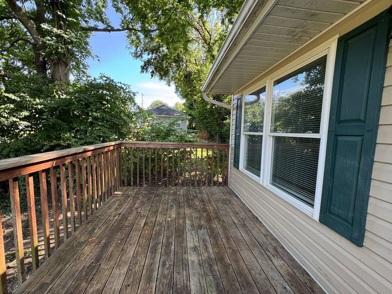 507 Banks Ave - Photo 2 of 30