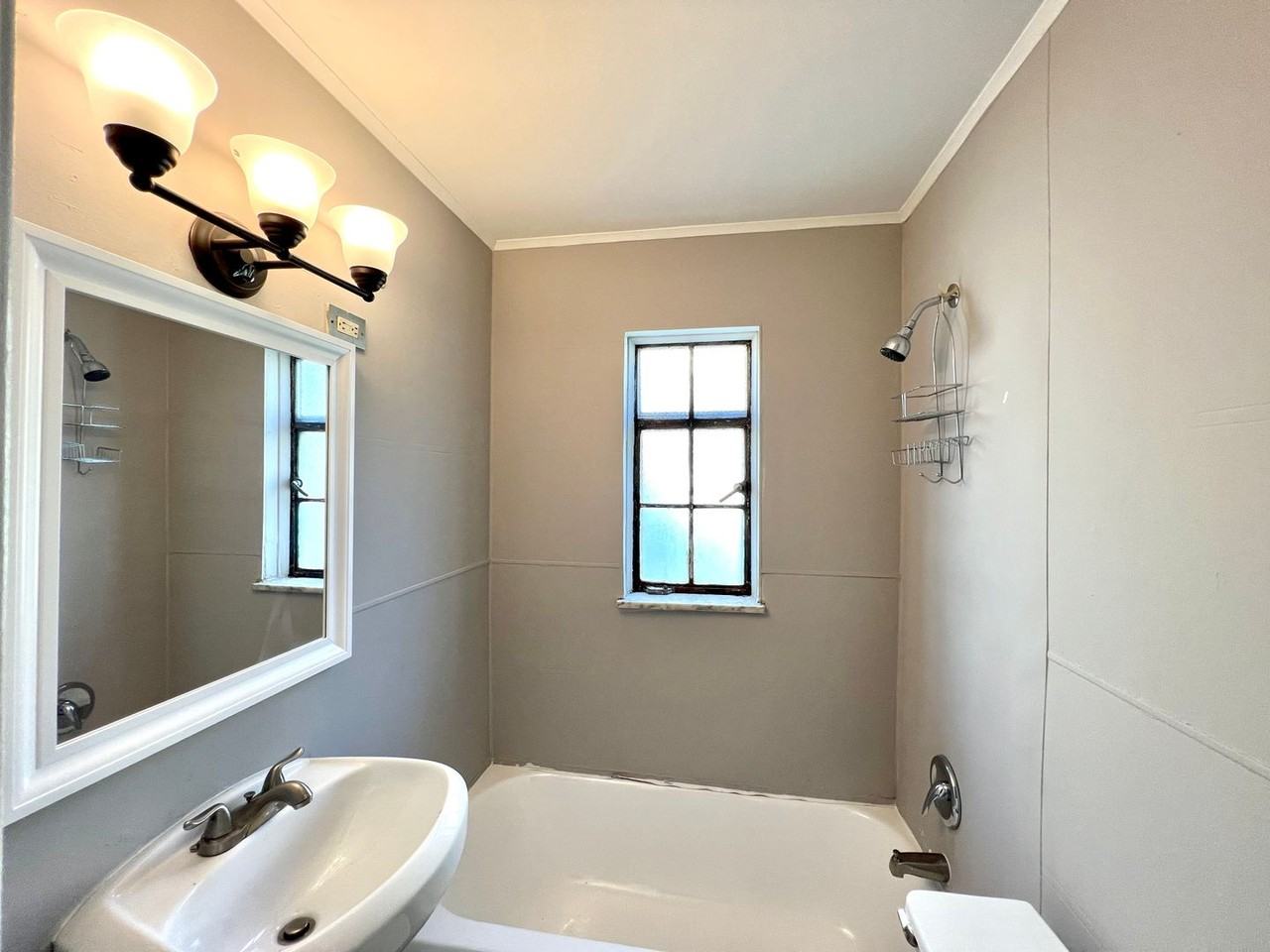 21400 Goller Ave - Photo 6 of 18