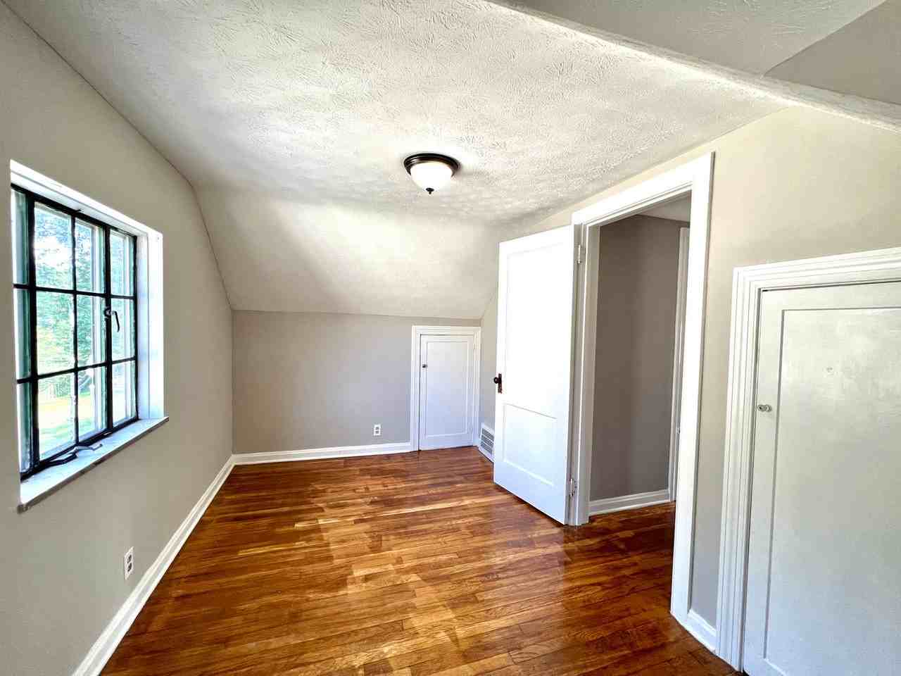 21400 Goller Ave - Photo 7 of 18