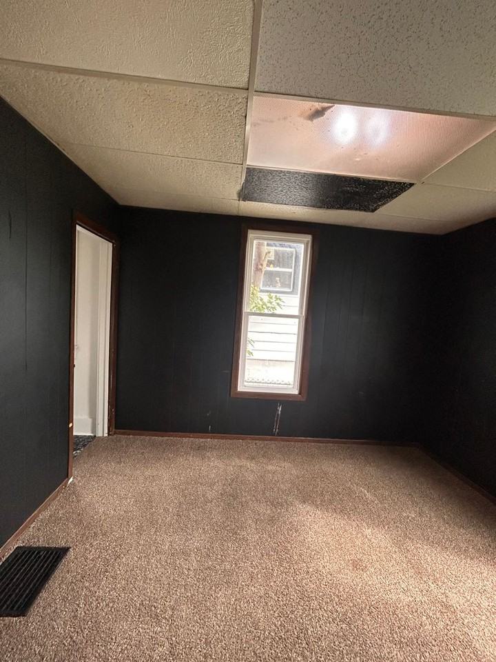 3413 Oliver St - Photo 4 of 9