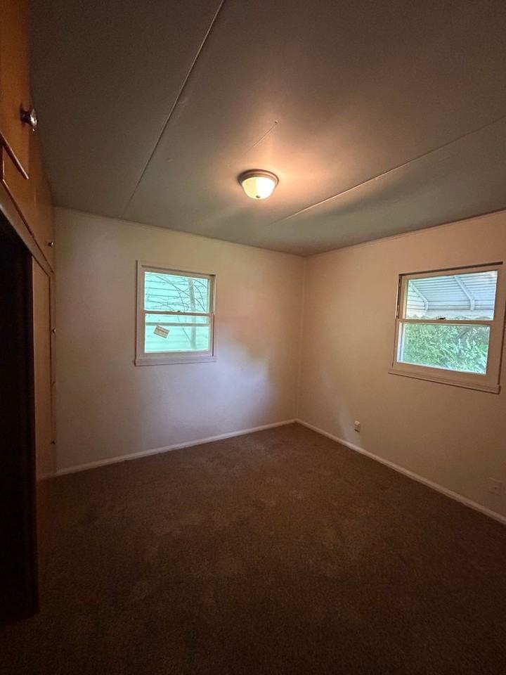 3024 Holton Ave - Photo 4 of 6