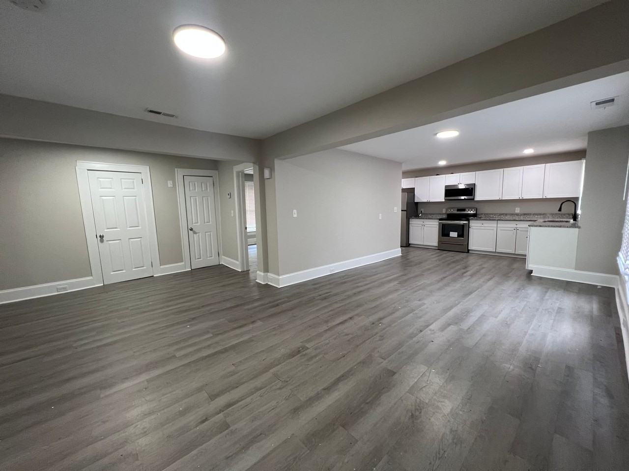 1010 W A St - Photo 2 of 8