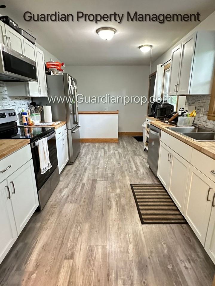 3050 Glenden Ter - Photo 3 of 29