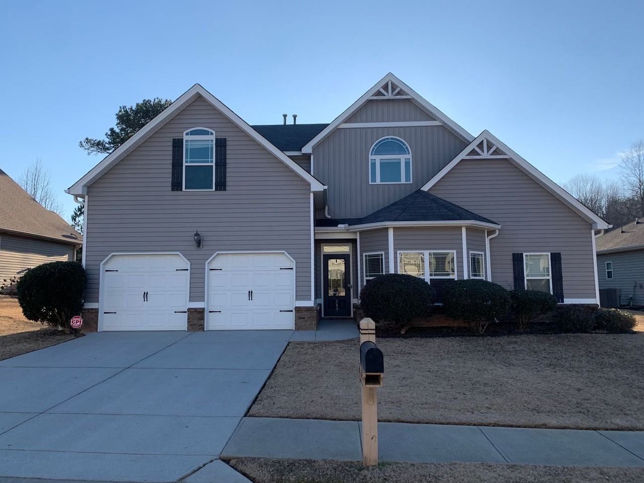 549 W Holloway Dr - Photo 2 of 33