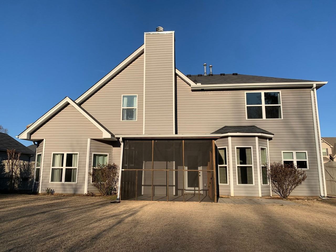 549 W Holloway Dr - Photo 4 of 33