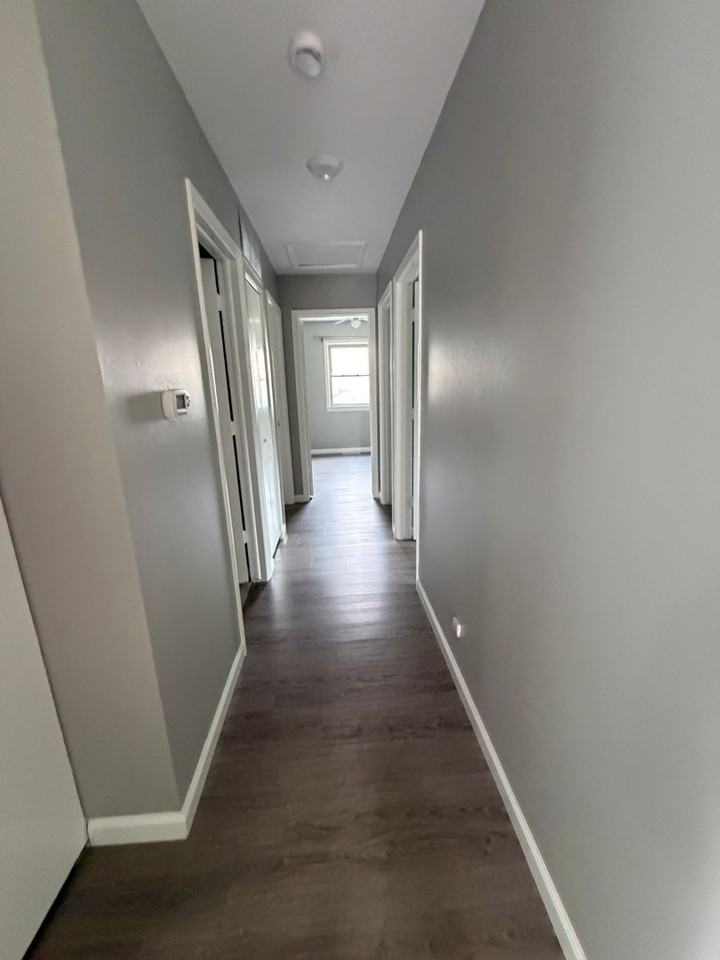 1811 Hazelwood Dr - Photo 5 of 14