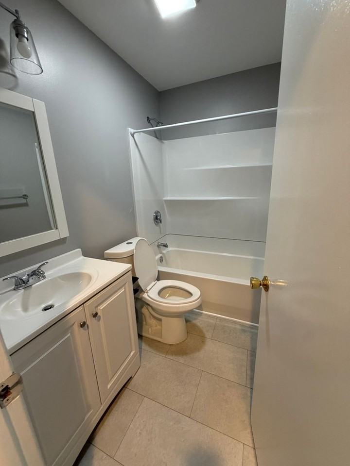 1811 Hazelwood Dr - Photo 6 of 14