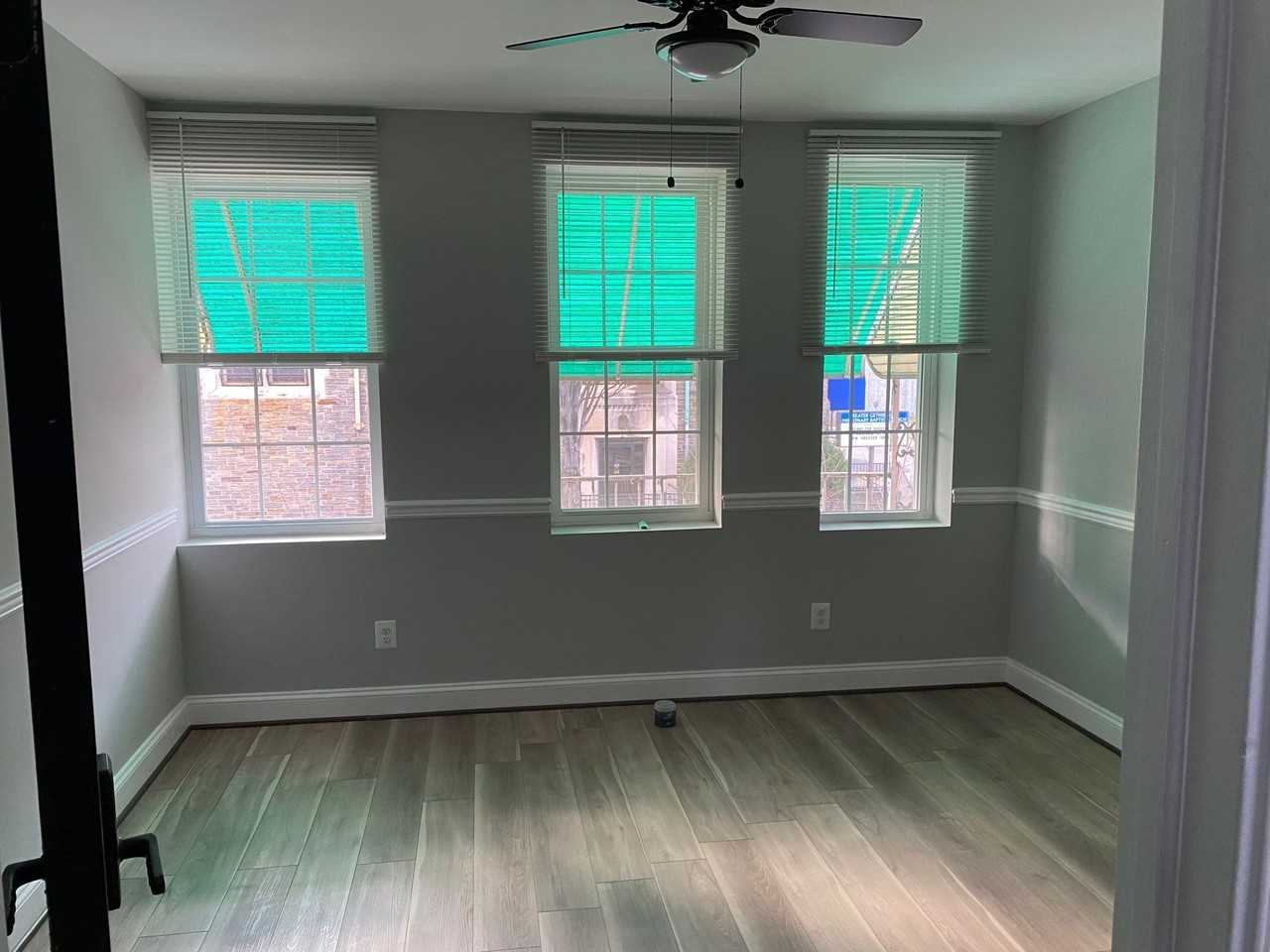 1233 North Luzerne Avenue - Photo 5 of 10