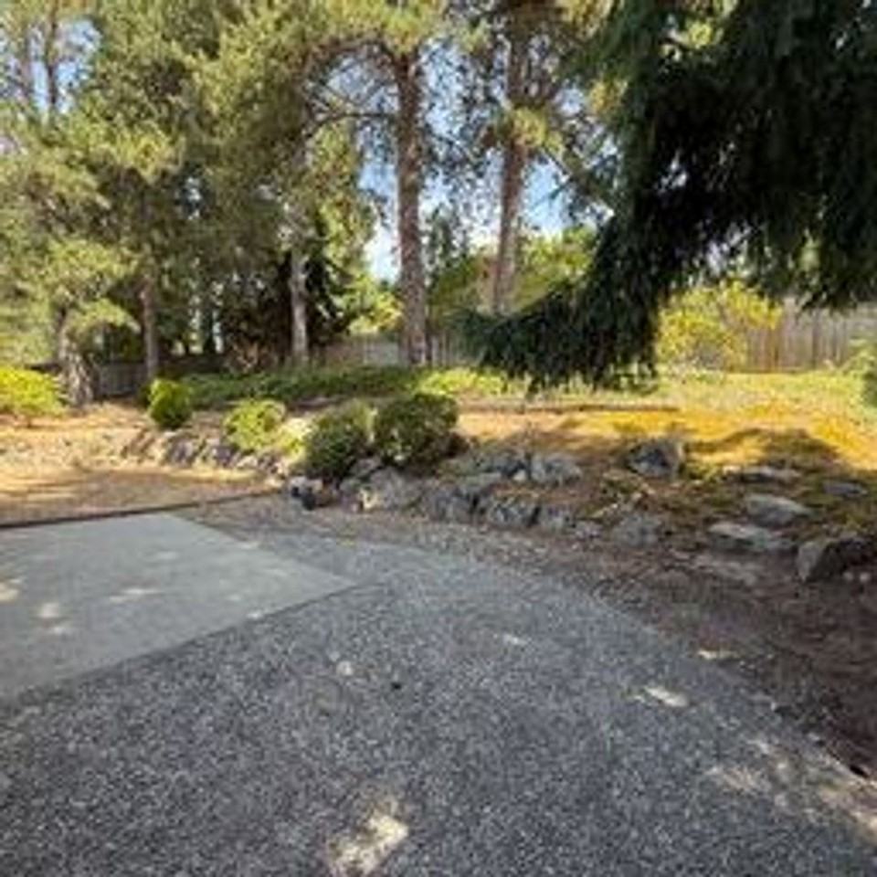 1852 138th Pl Se - Photo 4 of 29
