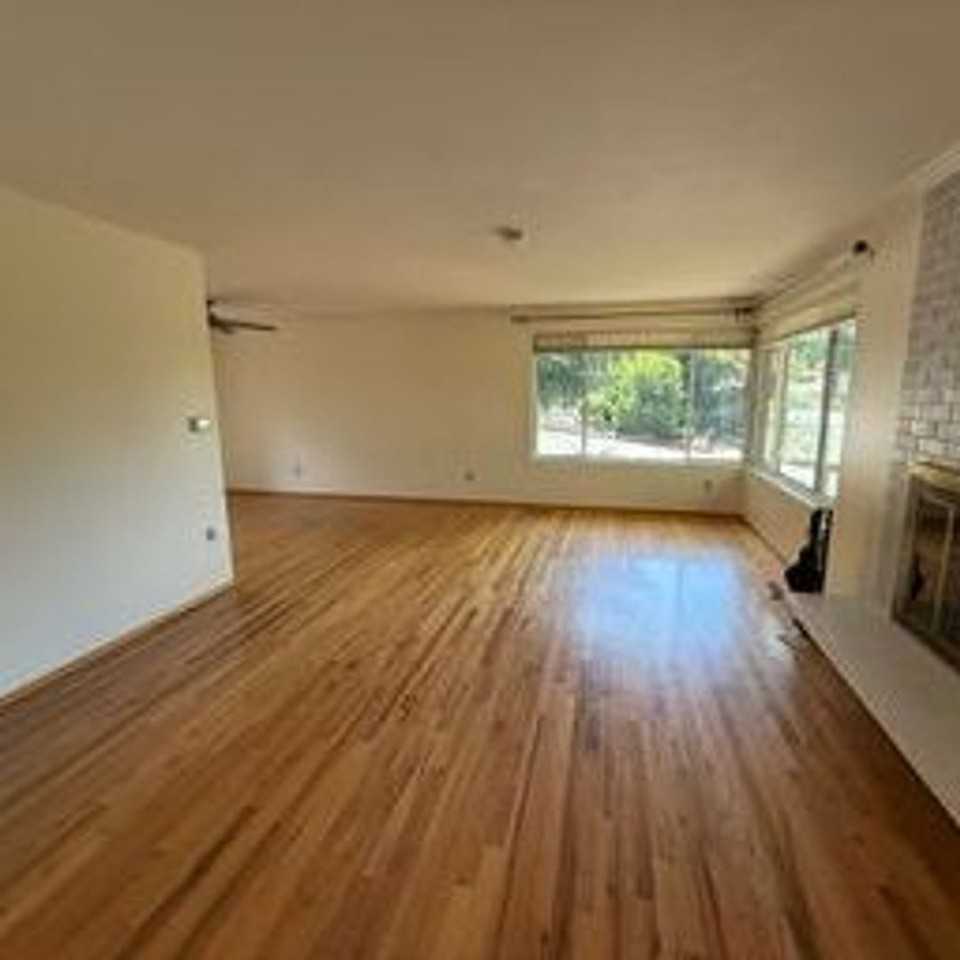 1852 138th Pl Se - Photo 6 of 29