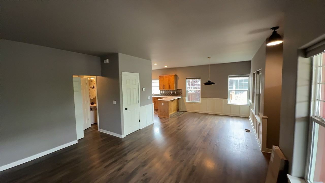 2728 Ne Black Oak Pl - Photo 4 of 22